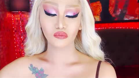 Snapshot of transplayfullolivia chatting on 12, 3, 2025 KYLIE BELLA TS online show from 12, 3, 2025