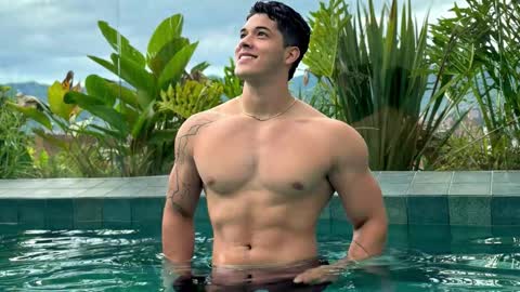 Snapshot of travis_joplinn chatting on 17, 3, 2026 travis joplin online show from 17, 3, 2026