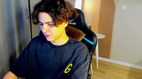 Snapshot of travisrivas chatting on 28, 2, 2026 travisrivas online show from 28, 2, 2026