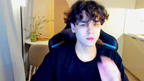 Snapshot of travisrivas chatting on 16, 3, 2026 travisrivas online show from 16, 3, 2026