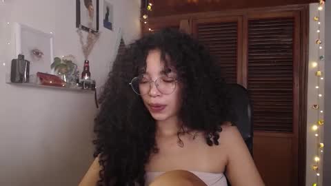 Snapshot of treasuresz chatting on 5, 3, 2025 Emily online show from 5, 3, 2025