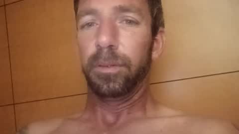 treedude303720 online show from 23, 9, 2025