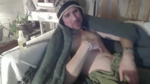 Snapshot of treehuggerhemp chatting on 23, 12, 2024 TreeHugger queer online show from 23, 12, 2024