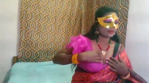 treesomecouple online show from 13, 1, 2025