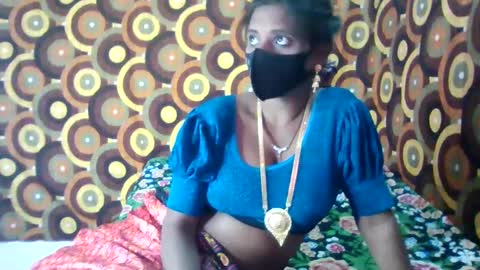 treesomecouple online show from 20, 1, 2025