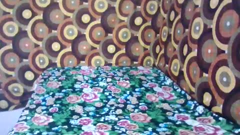 treesomecouple online show from 21, 1, 2025