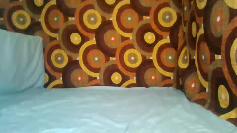 treesomecouple online show from 12, 3, 2025