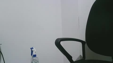 Snapshot of treki1979 chatting on 28, 12, 2024 treki1979 online show from 28, 12, 2024