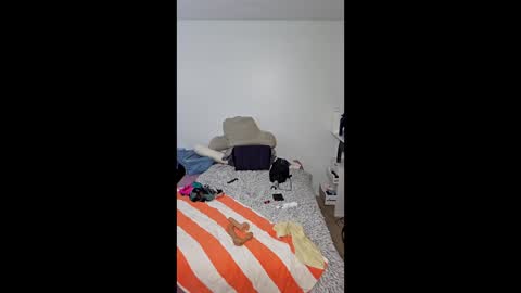 trennnnnn online show from 8, 4, 2026