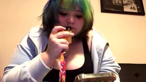 Snapshot of trhothoney chatting on 26, 1, 2025 Trixie online show from 26, 1, 2025