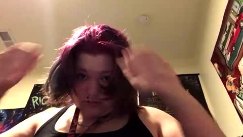 Snapshot of trhothoney chatting on 19, 2, 2025 Trixie online show from 19, 2, 2025