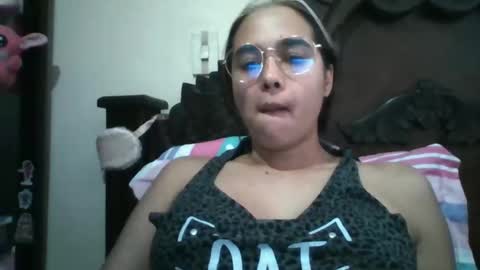 triana_bell online show from 29, 1, 2025