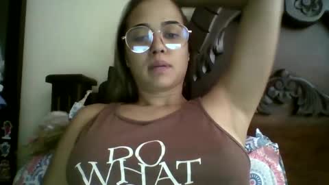 triana_bell online show from 28, 9, 2025