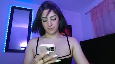 triana_damelio online show from 17, 9, 2025