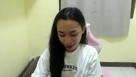 Snapshot of tricia_slut chatting on 2, 3, 2025 tricia_slut online show from 2, 3, 2025