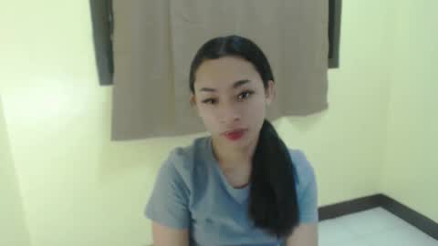 Snapshot of tricia_slut chatting on 7, 3, 2025 tricia_slut online show from 7, 3, 2025