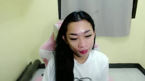 Snapshot of tricia_slut chatting on 11, 3, 2025 tricia_slut online show from 11, 3, 2025