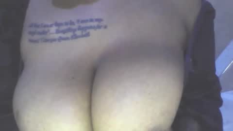 trinahluicy online show from 11, 4, 2026