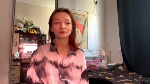 Snapshot of trinamcglade chatting on 26, 11, 2025 trinamcglade online show from 26, 11, 2025