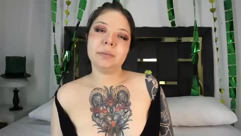 Snapshot of trinity_moss chatting on 18, 3, 2026 Trinity online show from 18, 3, 2026