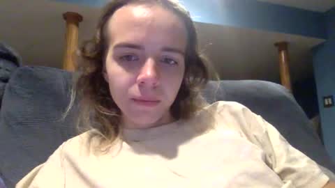 Snapshot of trippybb222 chatting on 16, 10, 2025 trippybb222 online show from 16, 10, 2025