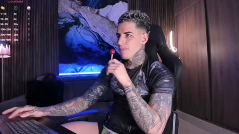 Snapshot of trisstan_ chatting on 27, 12, 2024 Alexander online show from 27, 12, 2024