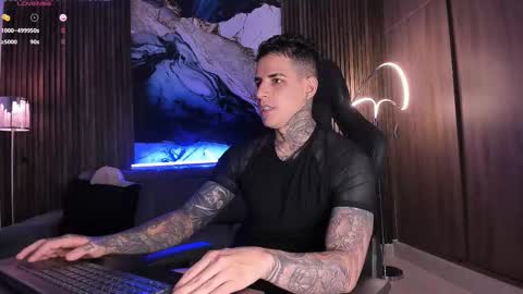 Snapshot of trisstan_ chatting on 12, 3, 2025 Alexander online show from 12, 3, 2025