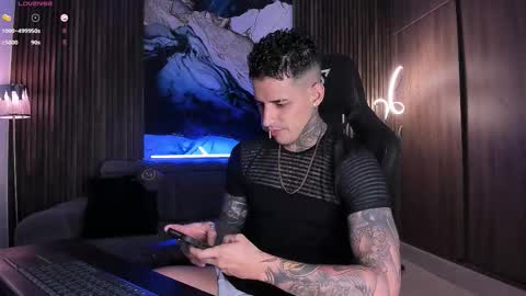Snapshot of trisstan_ chatting on 19, 10, 2025 Alexander online show from 19, 10, 2025