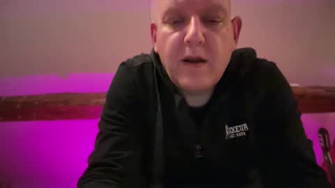 Snapshot of tritonspace chatting on 1, 10, 2025 Triton online show from 1, 10, 2025