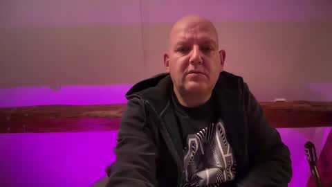 Snapshot of tritonspace chatting on 2, 10, 2025 Triton online show from 2, 10, 2025