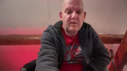 Snapshot of tritonspace chatting on 9, 10, 2025 Triton online show from 9, 10, 2025