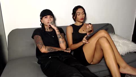 trixiandsuki online show from 11, 10, 2025