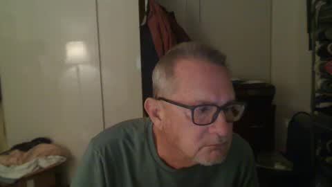 Snapshot of troffer1020 chatting on 22, 1, 2025 Troffer online show from 22, 1, 2025