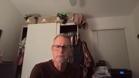 Snapshot of troffer1020 chatting on 5, 2, 2025 Troffer online show from 5, 2, 2025