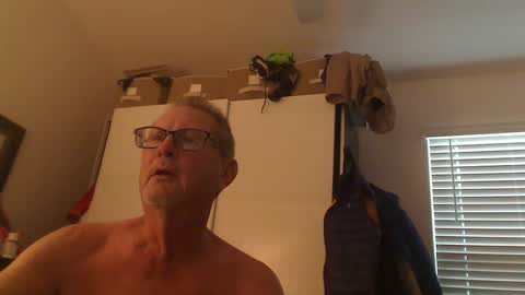 Snapshot of troffer1020 chatting on 22, 9, 2025 Troffer online show from 22, 9, 2025