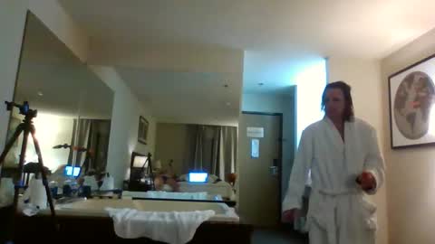 Snapshot of trojanswingers chatting on 24, 2, 2026 trojanswingers online show from 24, 2, 2026