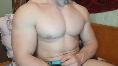 Snapshot of troncq chatting on 25, 2, 2025 Troncq online show from 25, 2, 2025