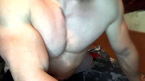 Snapshot of troncq chatting on 12, 3, 2025 Troncq online show from 12, 3, 2025