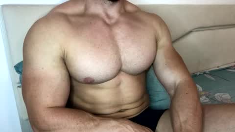 Snapshot of troncq chatting on 2, 10, 2025 Troncq online show from 2, 10, 2025