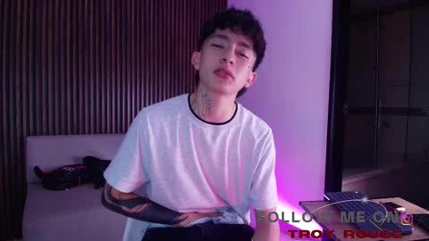 Troy online show from 12, 11, 2025