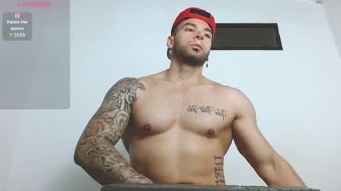 Snapshot of troy_walker7 chatting on 20, 12, 2025 sebas online show from 20, 12, 2025