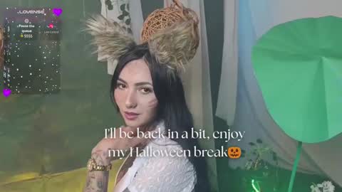   online show from 21, 10, 2025