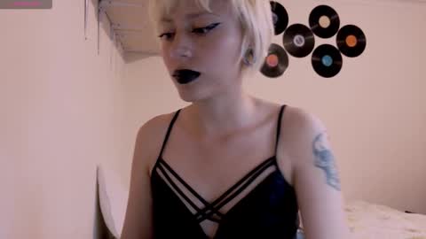 Cait online show from 21, 10, 2025