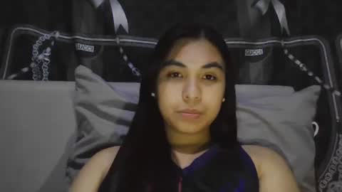 Snapshot of ts_barbie28 chatting on 18, 12, 2024 KC online show from 18, 12, 2024