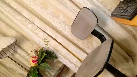 Chloe online show from 23, 2, 2026