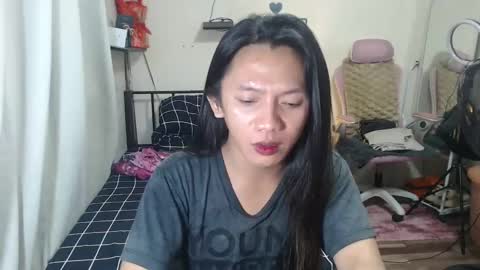 Snapshot of ts_jadexxx chatting on 5, 2, 2025 Jade online show from 5, 2, 2025