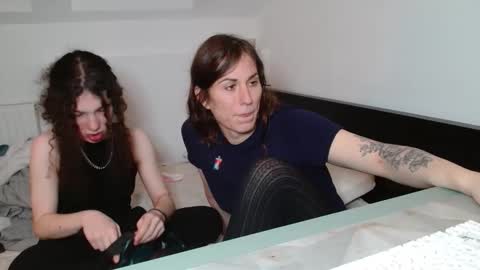 Snapshot of tsbubbles760 chatting on 4, 12, 2025 TSBubbles online show from 4, 12, 2025