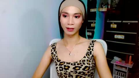 Tina online show from 2, 10, 2025