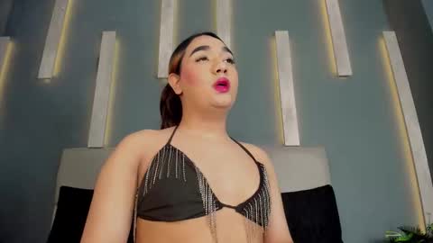  C H L O E online show from 21, 2, 2026