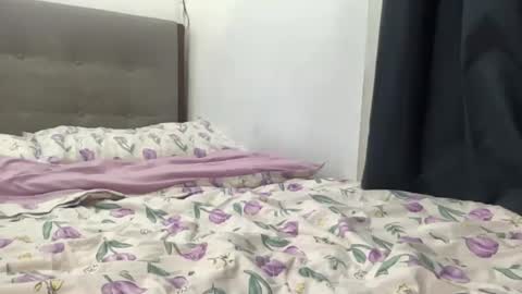 Maria Fox online show from 9, 1, 2025